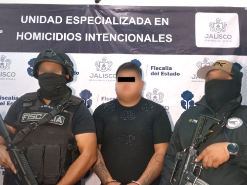 Cae presunto implicado en la muerte de dos oficiales viales en El Salto