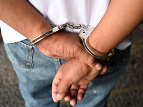 Por abuso sexual infantil y corrupción de menores: ejecutan orden de cateo y aprehensión en El Salto