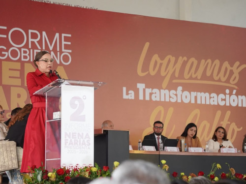Presenta Nena Farías segundo informe en El Salto: reportan 60 obras y aumento en parque vehicular policial