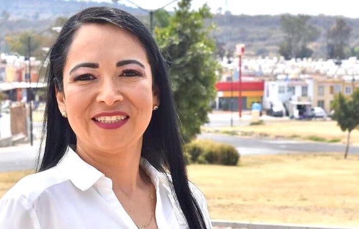 Ana Vergara va por candidatura de Morena en Juanacatlán