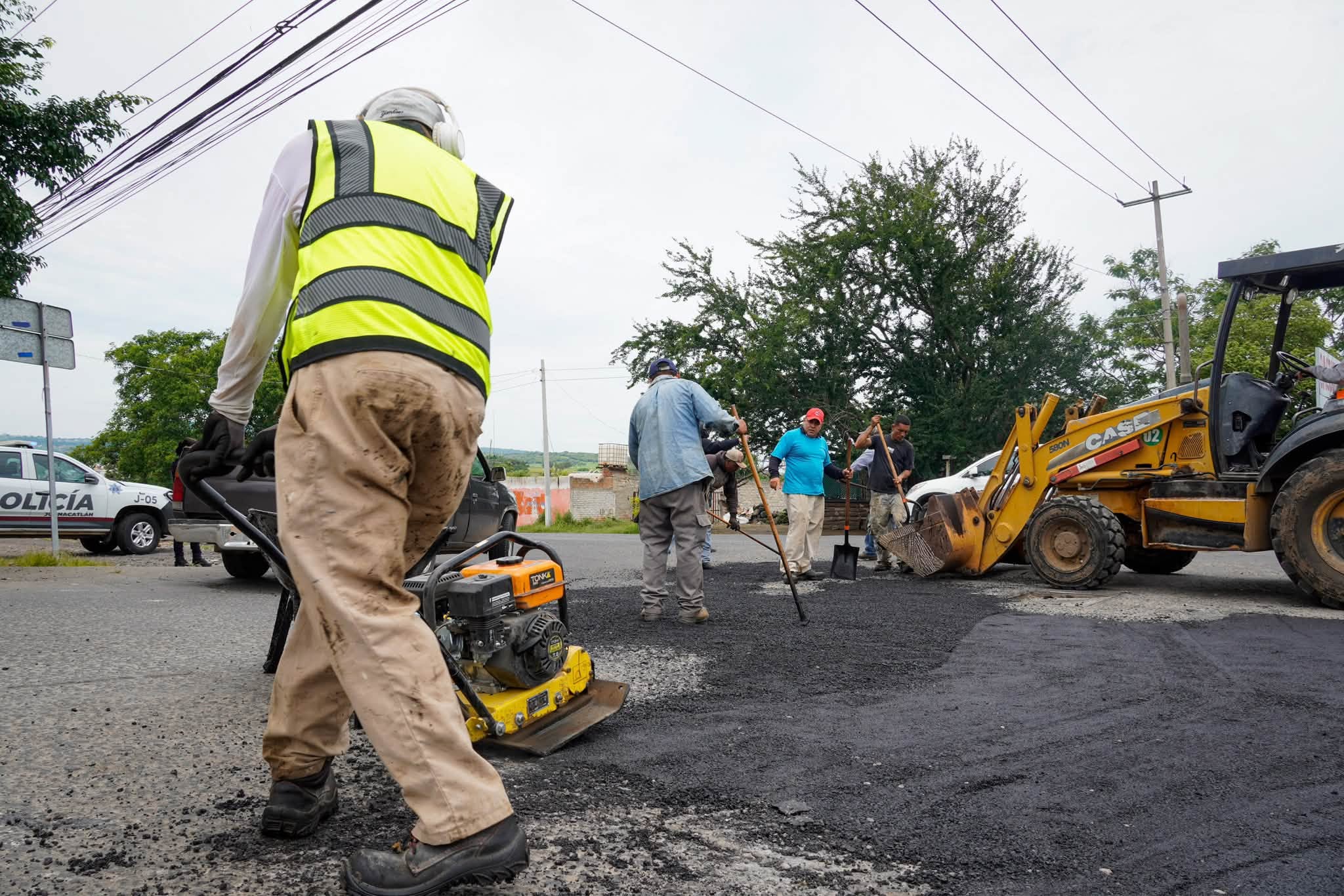 Avanza programa de bacheo en Juanacatlán para mejorar la seguridad vial