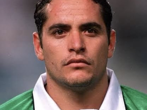Daniel Osorno contra Inglaterra en Pride Park de Derby