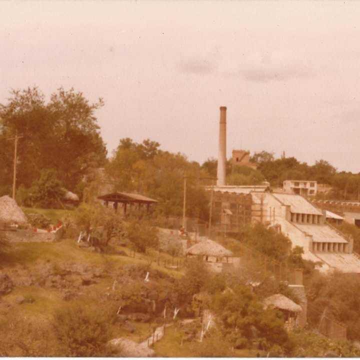 El saludo pueblerino