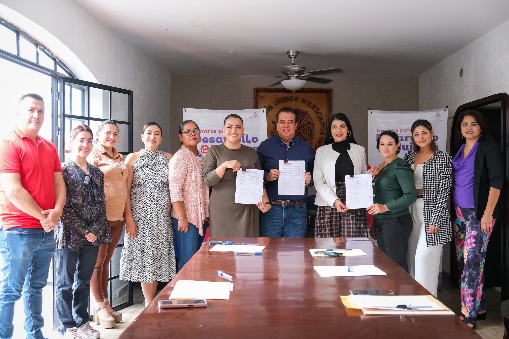 Firma Juanacatlán convenio para ejecución de Centro para el Desarrollo de las Mujeres