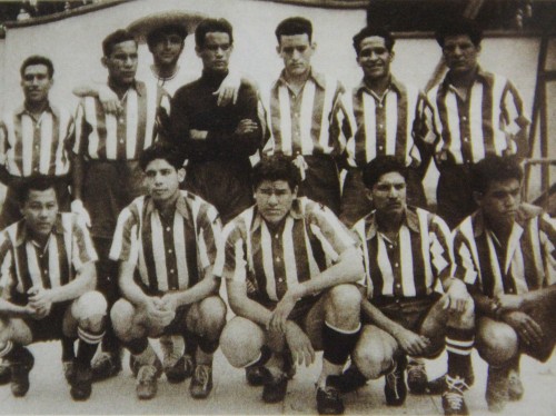 Futbol e Identidad: Tres saltenses formaron parte del primer equipo profesional de las Chivas