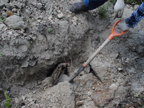 Hallan restos humanos en fosa clandestina de Juanacatlán