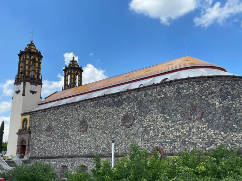 Más allá de la Fe: Iglesias, el centro de cohesión social y memoria de El Salto, Juanacatlán y Zapotlanejo