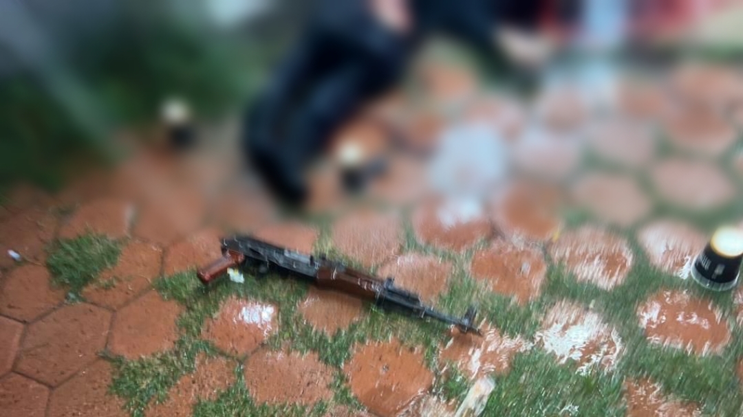 Portaba una granada presunto asaltante en Juanacatlán