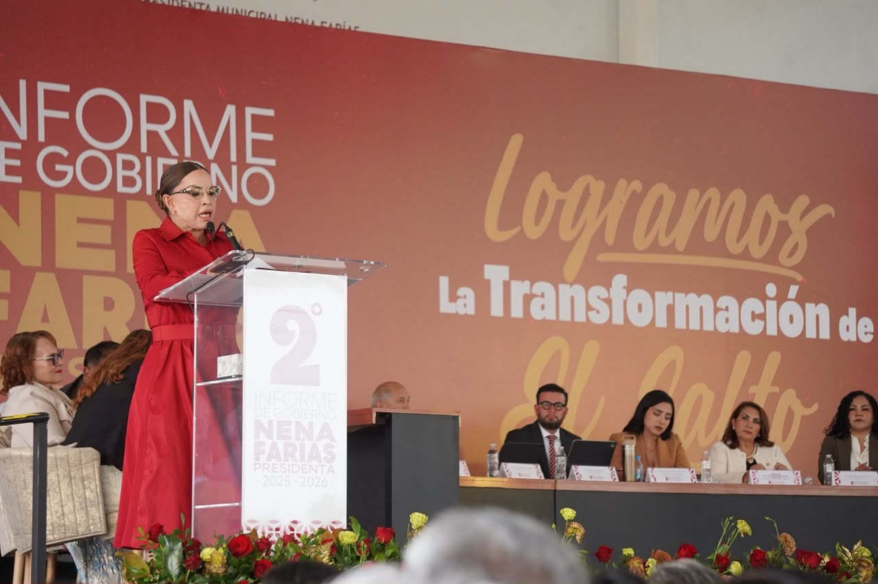 Presenta Nena Farías segundo informe en El Salto: reportan 60 obras y aumento en parque vehicular policial
