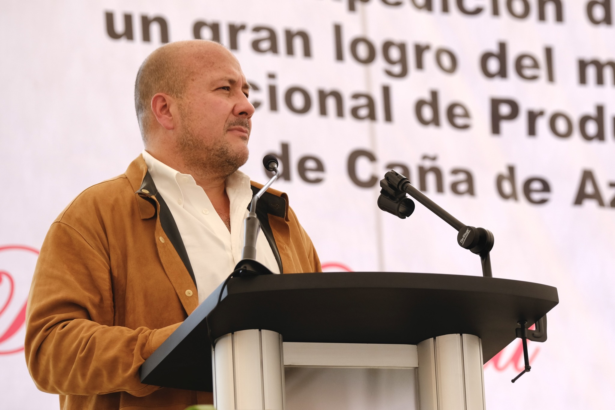 Rompe Enrique Alfaro con Movimiento Ciudadano