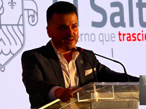 Toma protesta Santillán y arranca su segundo periodo como alcalde de El Salto