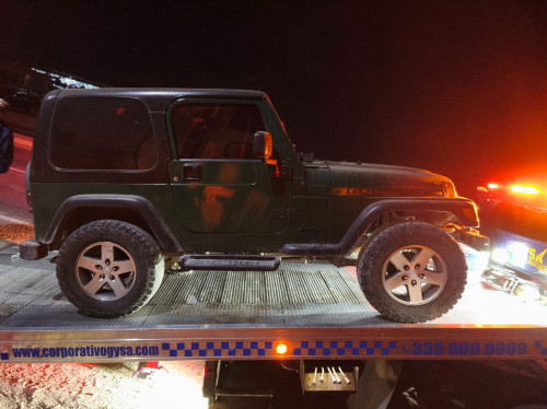 Tras operativo en Mascota, aseguran dos vehículos relacionados con fraude en El Salto